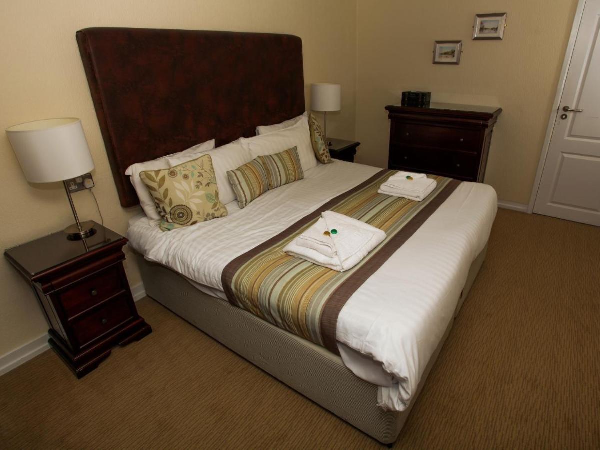 Inn The George 3*
