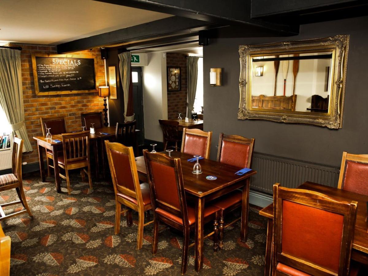 The George 3*
