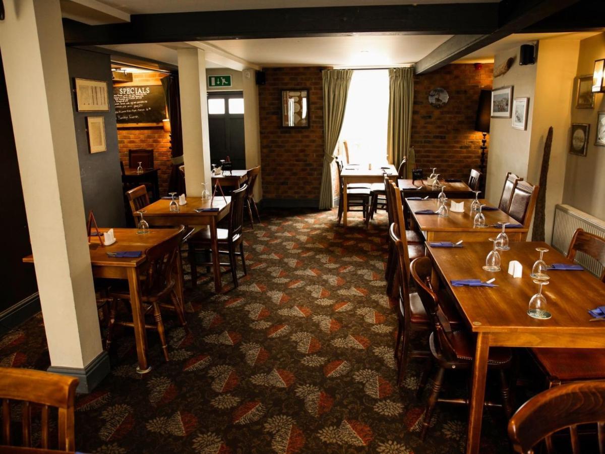Inn The George
