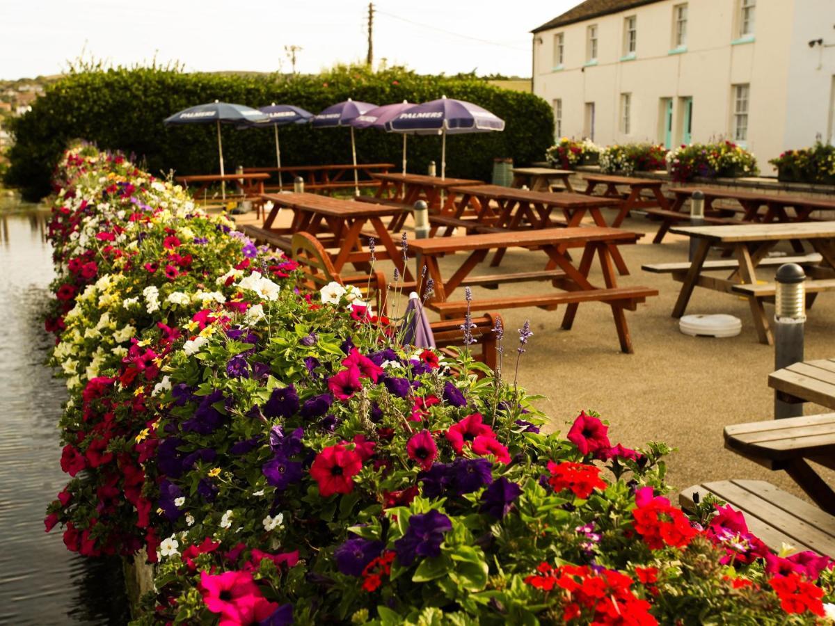The George Inn 3*